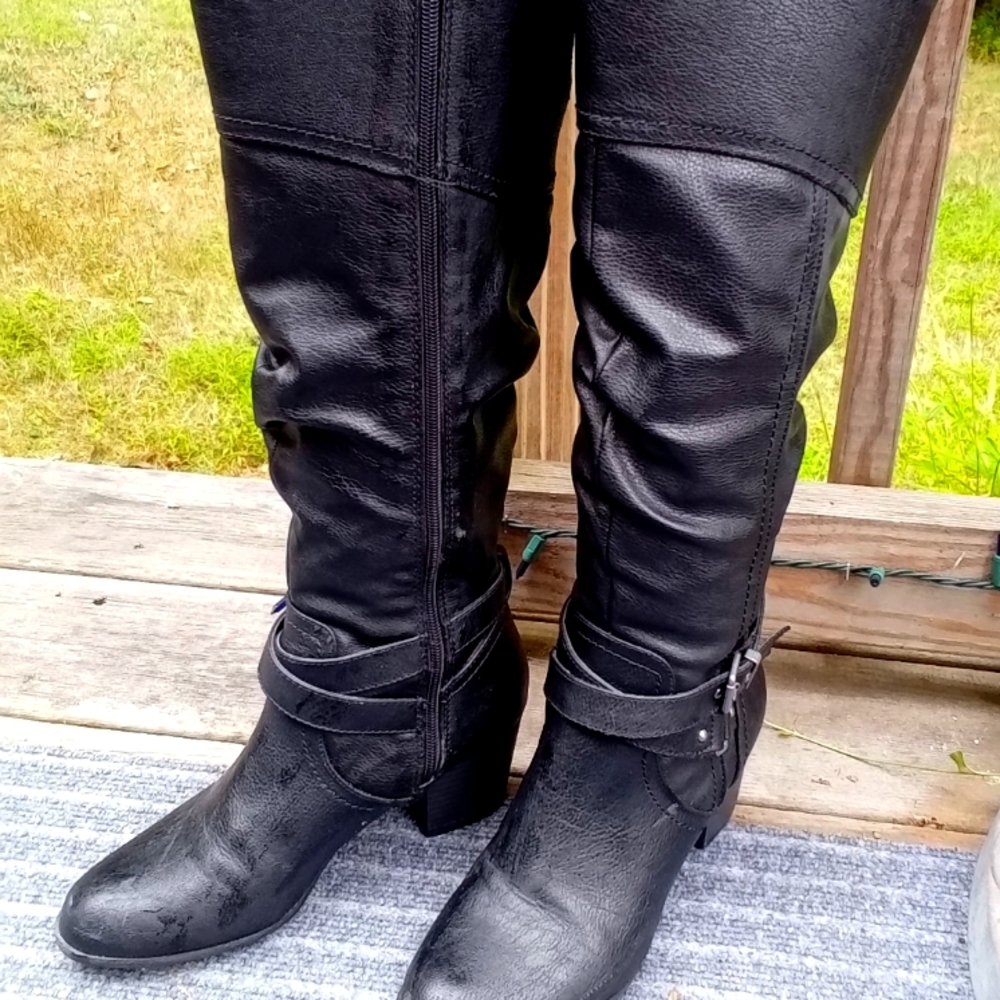 Indigo Rd. Tall Black Boots. Size 8